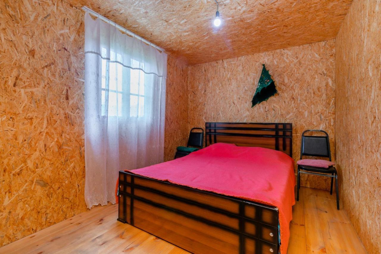 Guesthouse Elisabeth Omalo Esterno foto